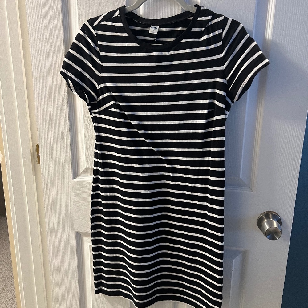 Old Navy Tee shirt dress